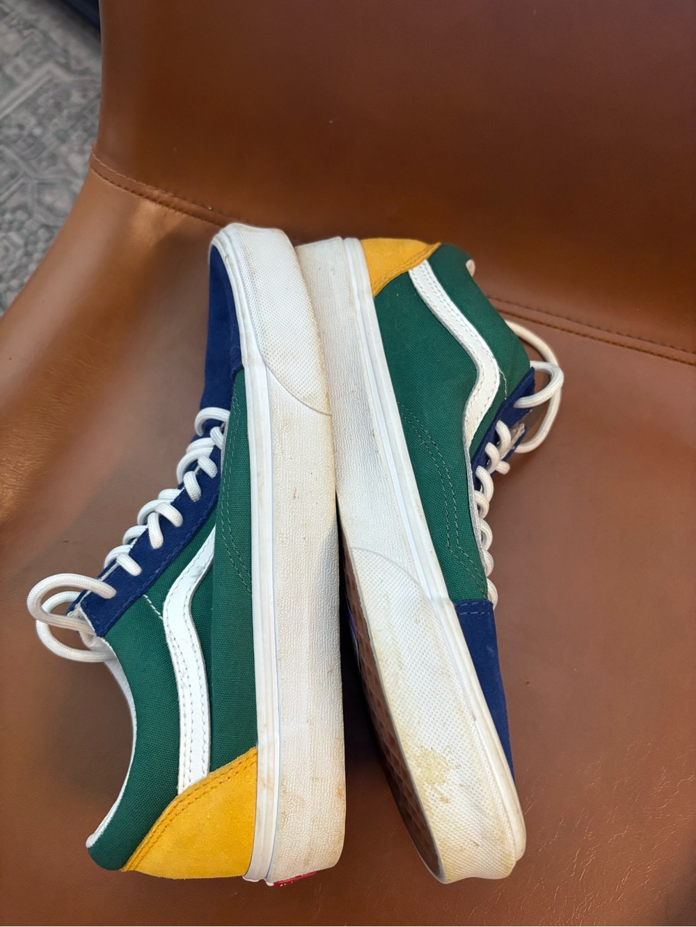 Vans Low-Top Sneakers in Red, Blue, Green & White - Picture 2 of 4